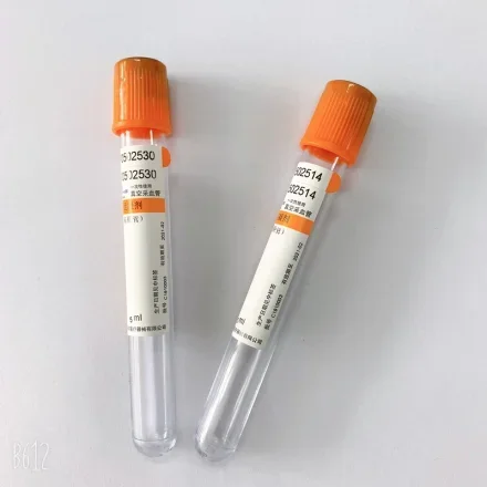 Вакуумный Пробирка для сбора крови Orange Крышка Gel и пробирка для активации сгустка 13 × 100 мм ПЭТ-пробирка для анализа крови для разделения сыворотка