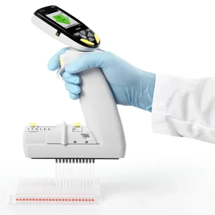Thermo Fisher Scientific 4672100BT — Каждая E1-ClipTip Электронные регулируемые пипетки с регулируемым расстоянием между наконечниками Многоканальные пипетки-эквалайзеры 8 проходов 15–1250 мкл BT